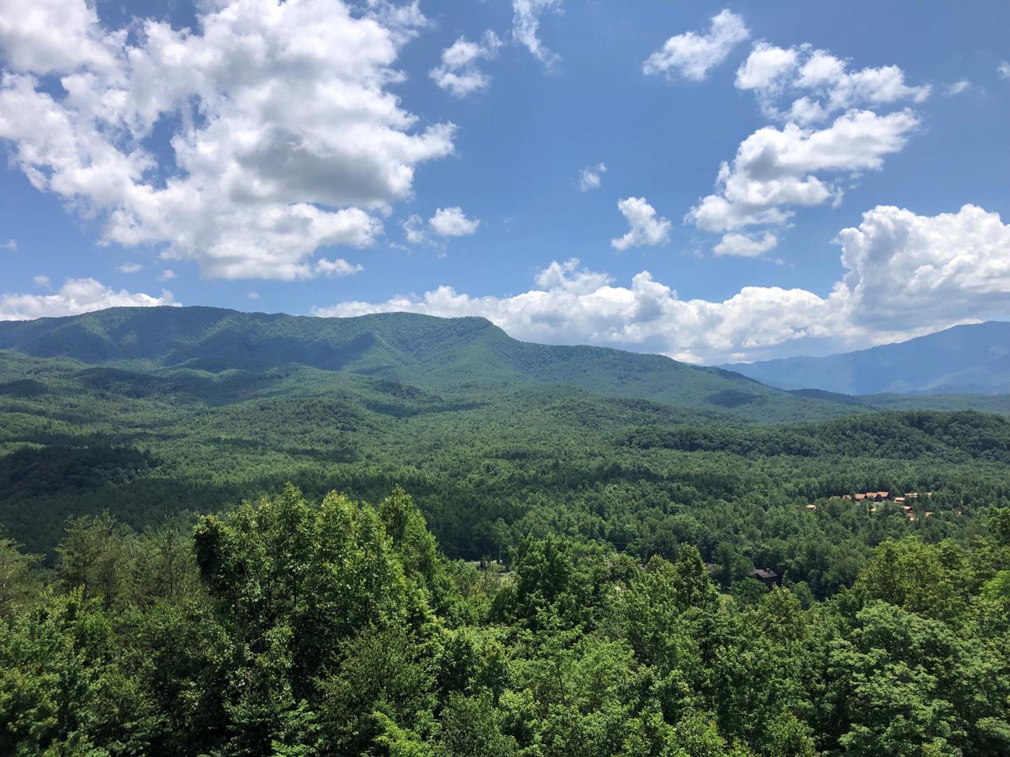 شقة Stairway To Heaven, Breathtaking Mtn Views Indoor Pool & Hot Tub جاتلينبرج المظهر الخارجي الصورة